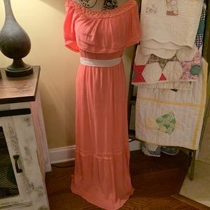 Boutique Vintage Style Maxi Dress
